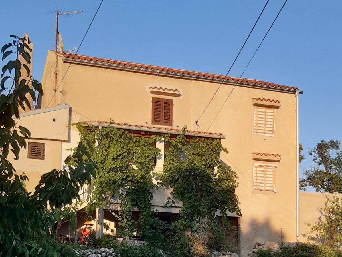 Holiday Home Loznati ツレス エクステリア 写真