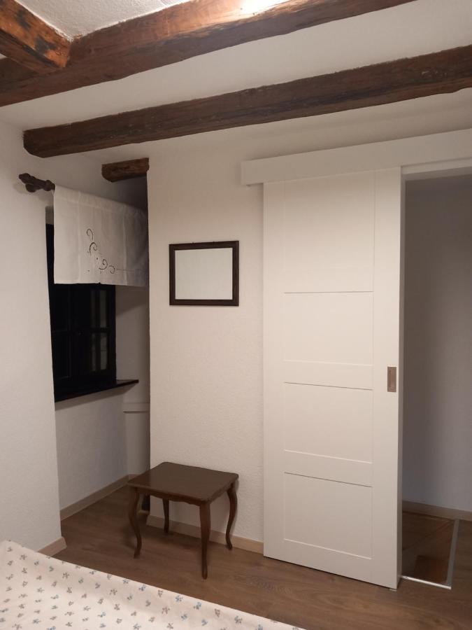 Holiday Home Loznati ツレス エクステリア 写真