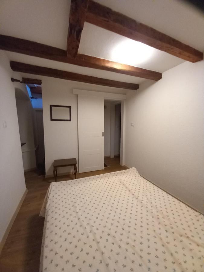 Holiday Home Loznati ツレス エクステリア 写真