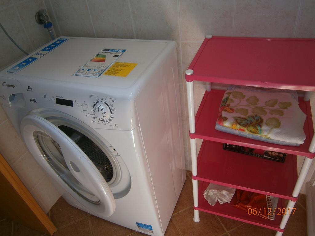 Holiday Home Loznati ツレス エクステリア 写真